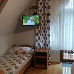 Wiktoria 2 *